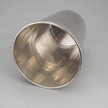 BÄGARE, silver, W.A Bolin, Stockholm, 1947. Vikt ca 500 g.