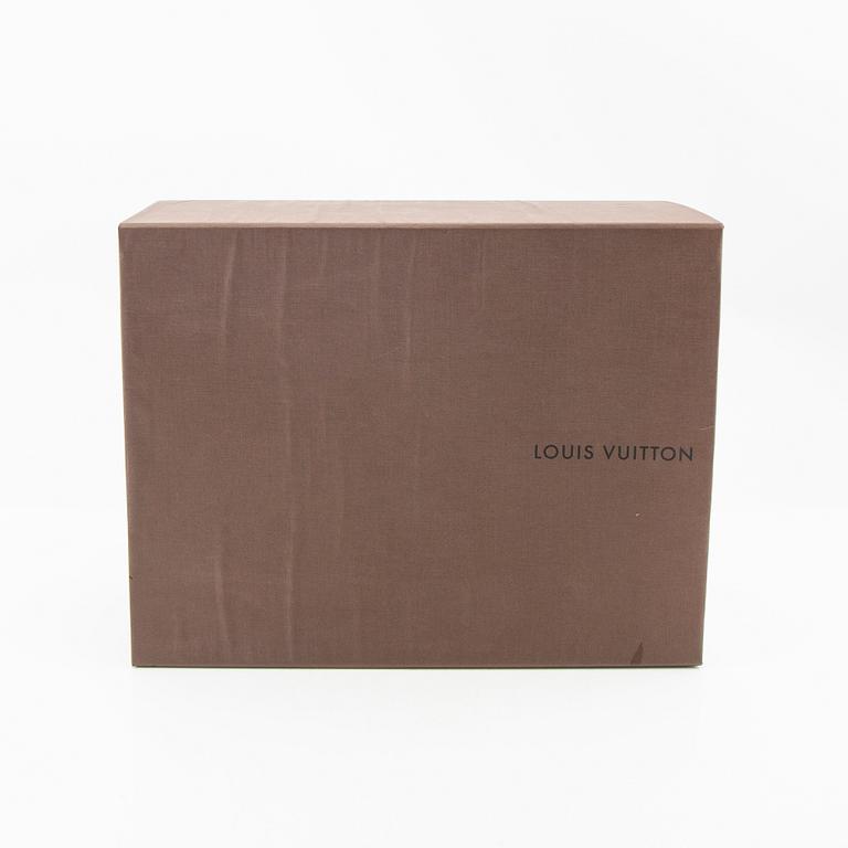 Louis Vuitton, "Twist MM Epi Noir", bag, France 2015.