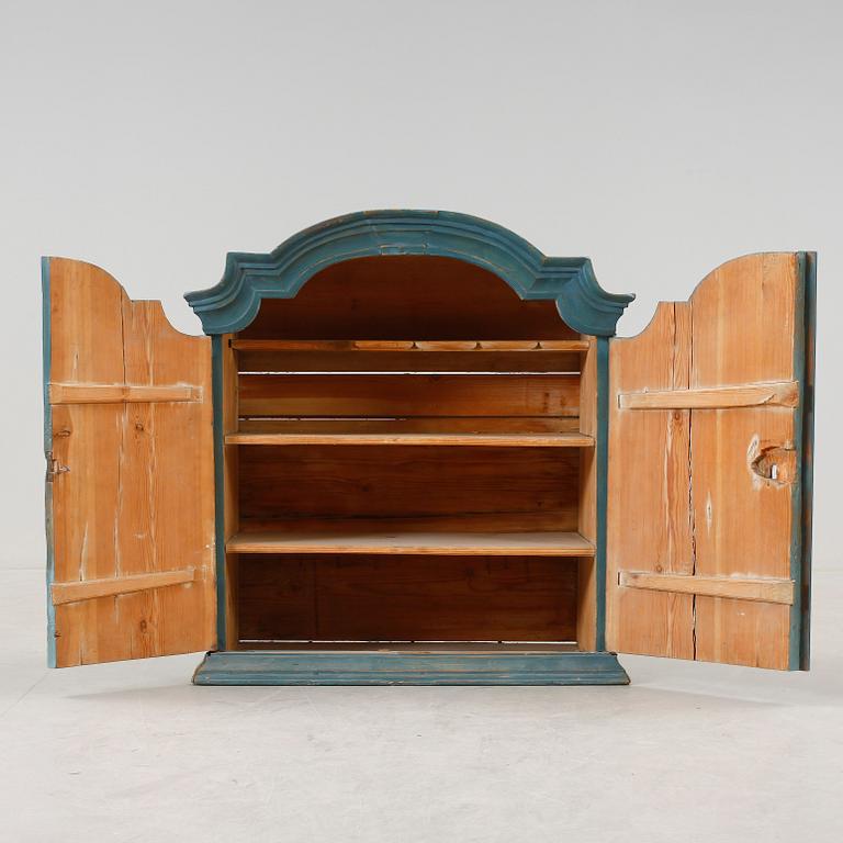 VÄGGSKÅP, allmoge, 1800-tal.