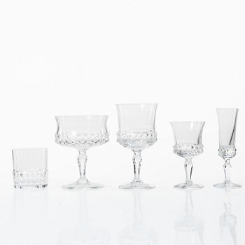 Ingeborg Lundin, glasservis, 63 st, "Silvia", Orrefors.
