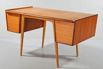 SKRIVBORD, "Pl. Uddebo", Svante Skogh, Aktiebolaget Möbelfabriken Balder, Vaggeryd, 1900-talets andra hälft.