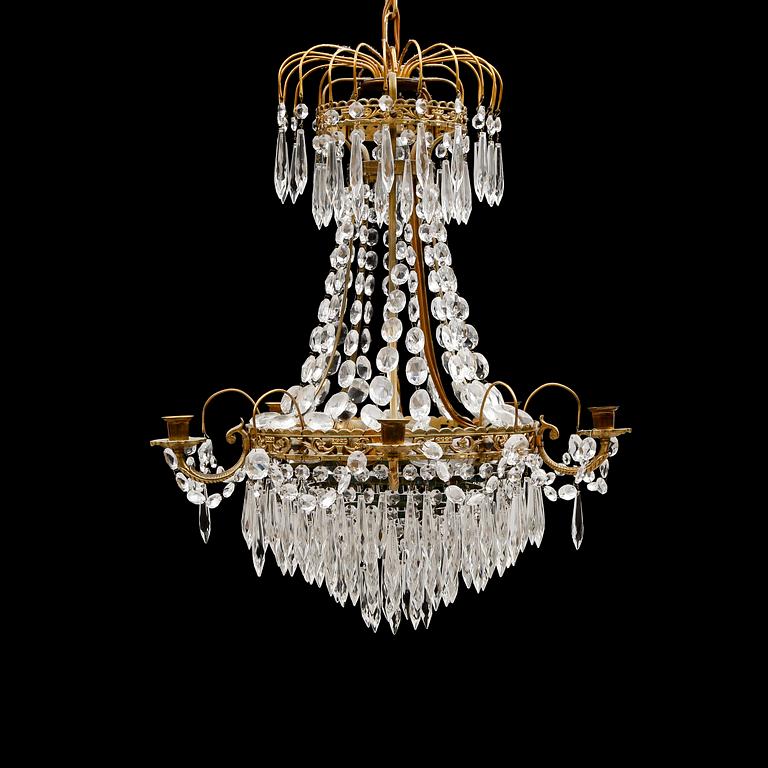 LJUSKRONA, gustaviansk stil, 1900-talets andra hälft. Höjd 57 cm.