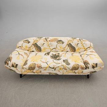 Folke Jansson, S.M. Wincrantz Möbelindustri, Skövde, attributed. Sofa, mid-20th century.