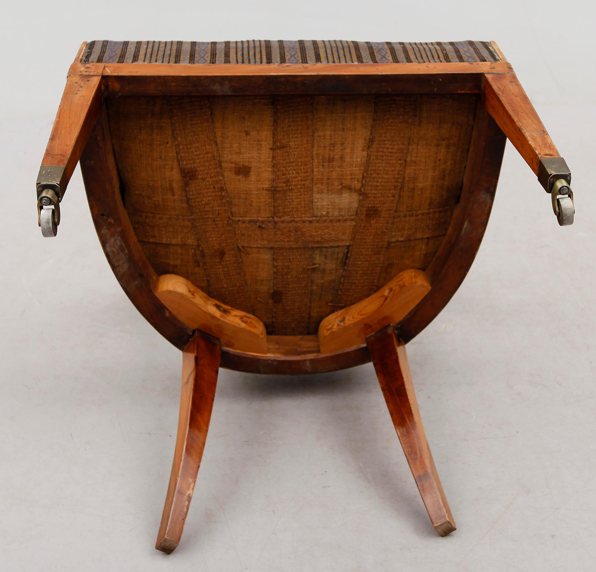 SKRIVSTOL, empire, 1800-talets första hälft.