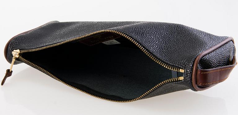 MULBERRY, NECESSÄR OCH FILOFAX.