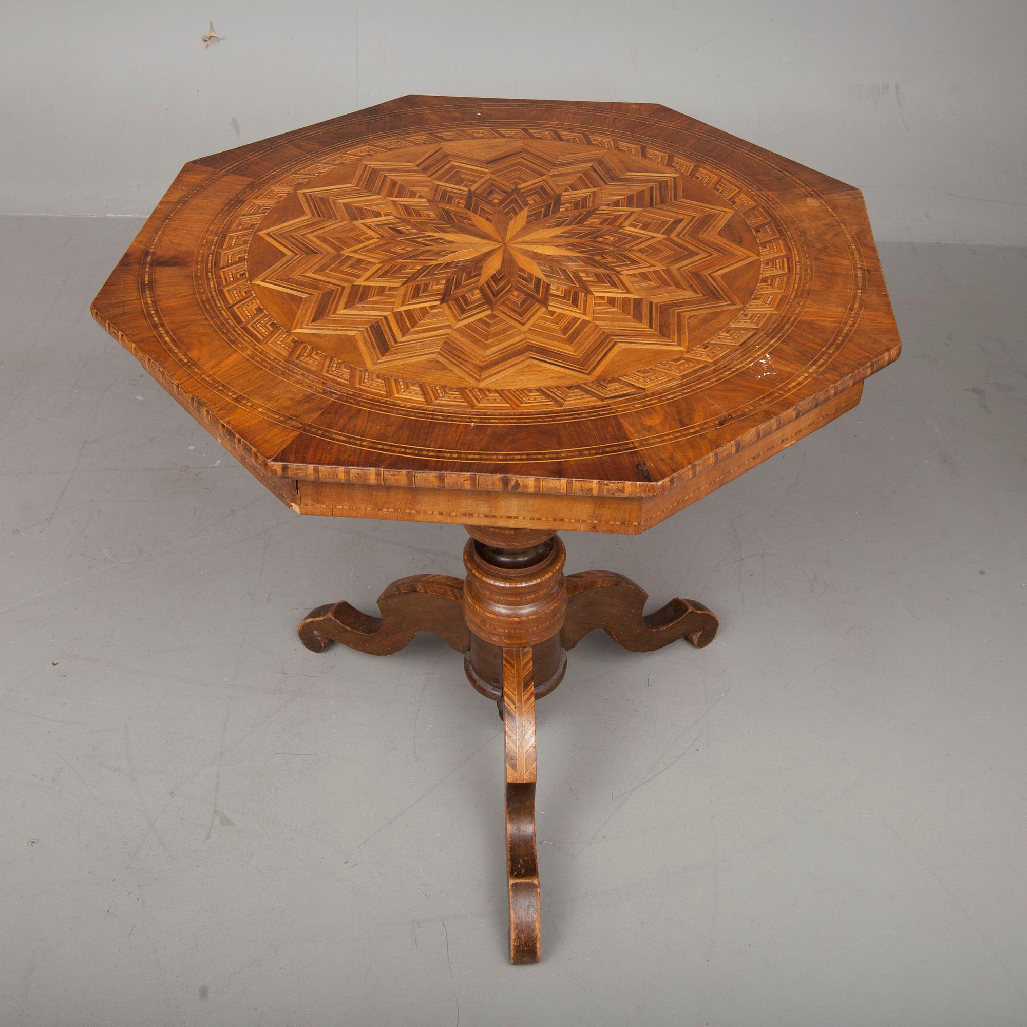 BORD, Italien 1800-talets mitt.