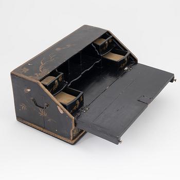 A Chinese writing casket, 19th century.