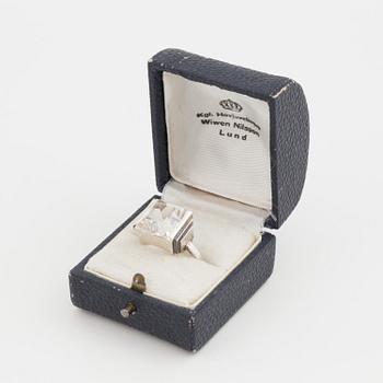 A silver ring by Wiwen Nilsson, Lund, 1944 set with step-cut quartz.