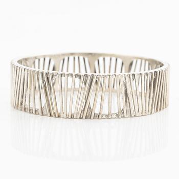 Arm ring, Bent Knudsen, silver, Denmark.