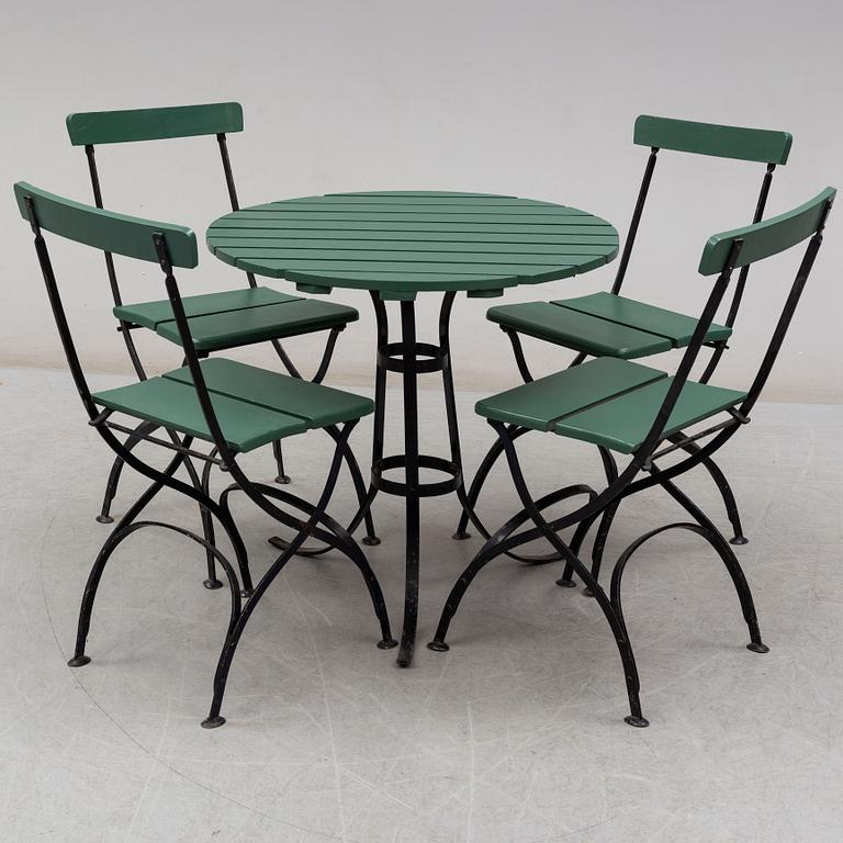 TRÄDGÅRDSGRUPP, 5 delar, bl a "Bryggeristol", Grythyttan, 1900-talets första hälft.