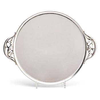439. Georg Jensen, bricka, "Magnolia/Blossom", sterlingsilver, design nr 2AB. Köpenhamn 1933-44.