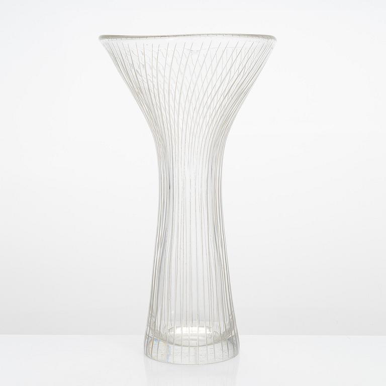 Tapio Wirkkala, maljakko, malli 3520, signeerattu Tapio Wirkkala Iittala.