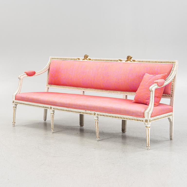 A Gustavian sofa, around 1800.