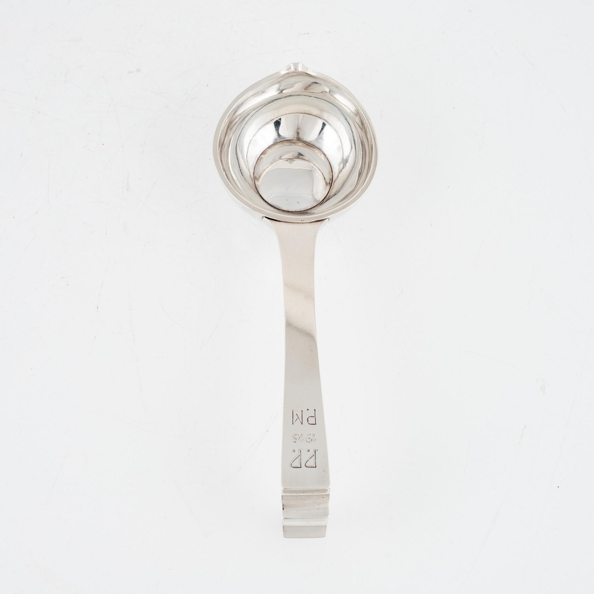 A Russian Silver Kovsh, St Petersburg 1908-26.