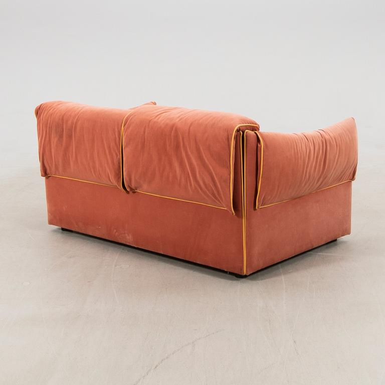 Eilersen sofa circa 2000.