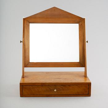 TOALETTSPEGEL, björk, 1800-talets första hälft.