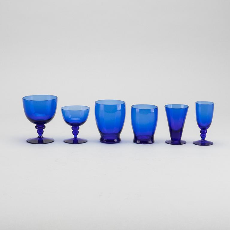 MONICA BRATT, servis ca 60 dlr Reijmyre glas 1900-talets mitt.