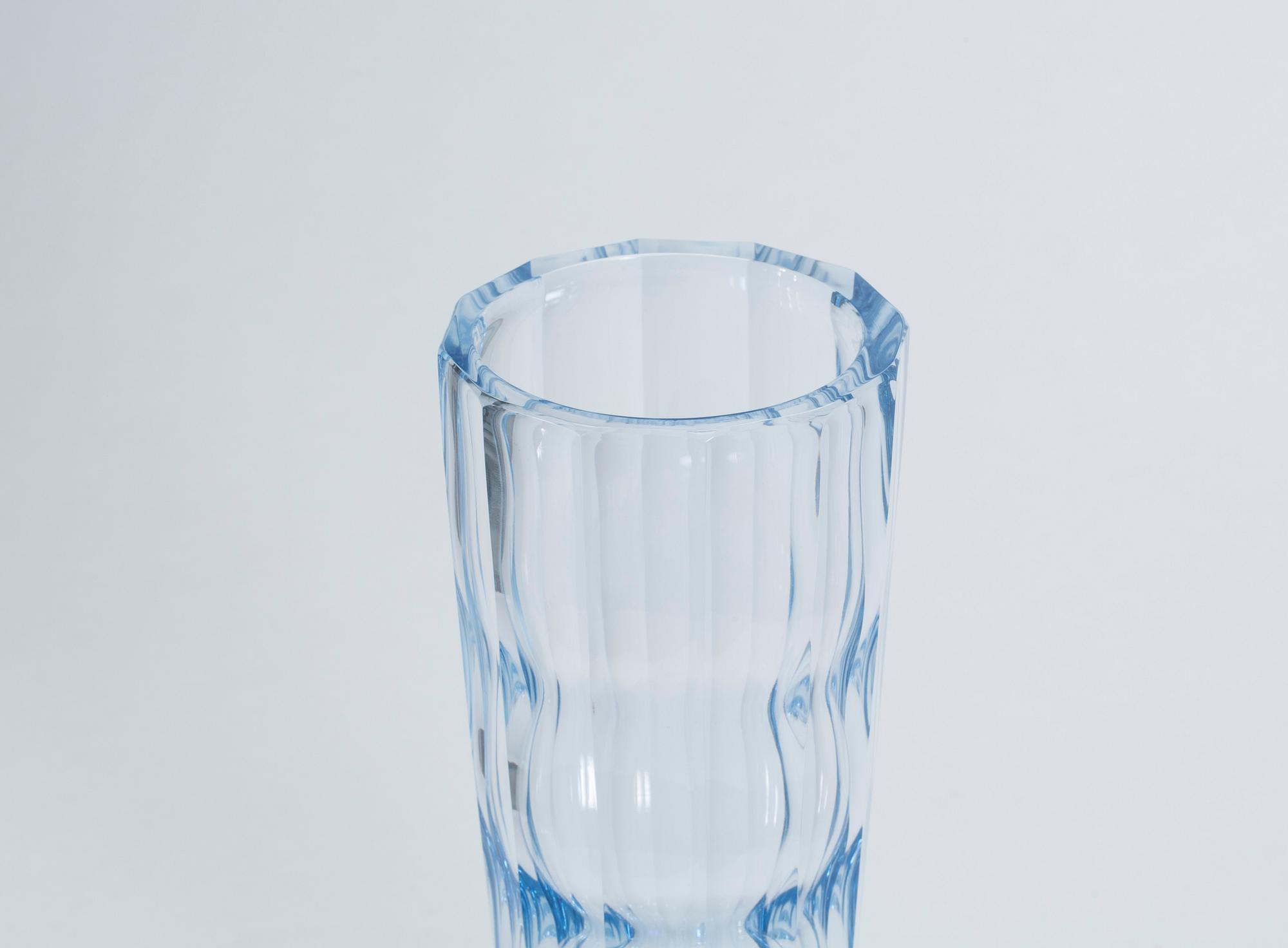 VAS, glas, Kosta daterad 1936.