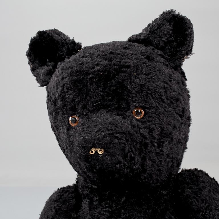 NALLE, 1900-talets första hälft.
