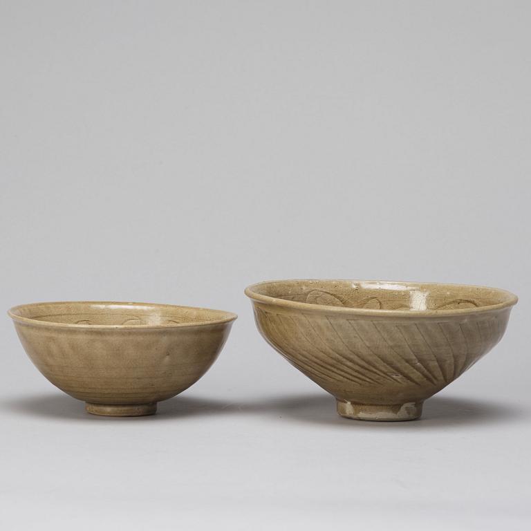 Two celdon glazed bowls, South East Asian Market, presumably Sawankhalok, 15/16th Century.