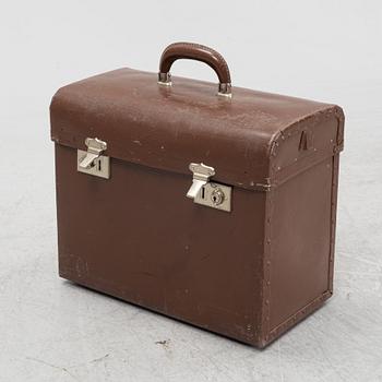 A box camera, first half of the 20th Century.