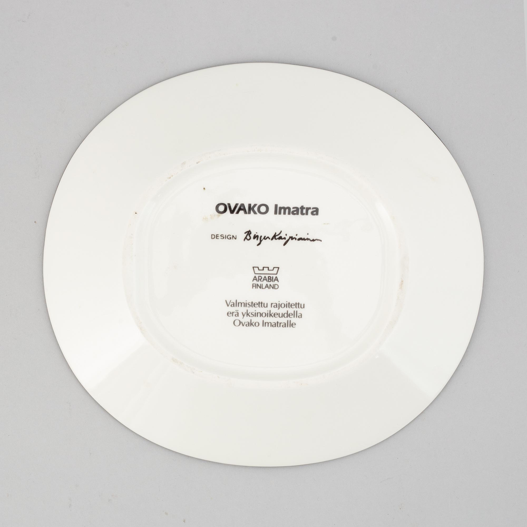 BIRGER KAIPIAINEN, a porcelain dish, Arabia Finland.