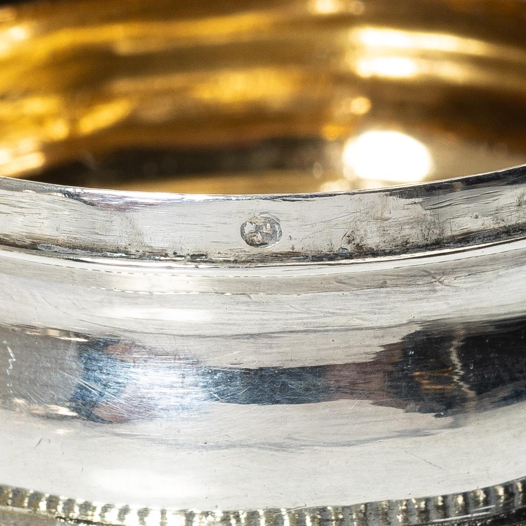 A set of three silver snuff boxes, 18th/19th century.