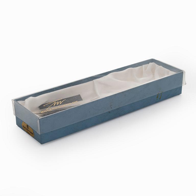 Tapio Wirkkala, Two paper knives, silver. Kultakeskus, Hämeenlinna 1988 and 2005.