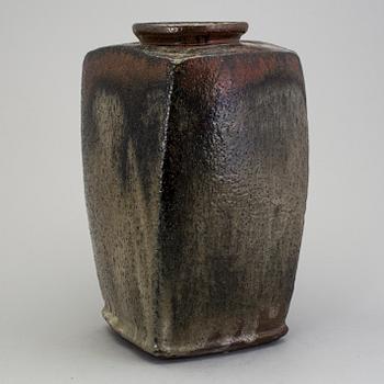 A monumental stoneware vase by Gutte Eriksen.