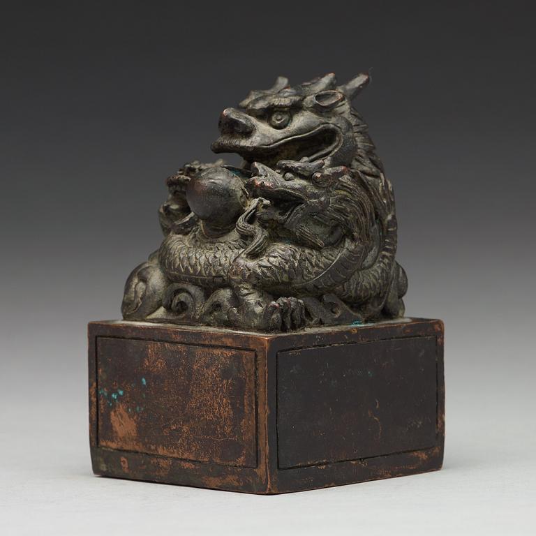 A bronze seal, presumably late Qing dynasty.