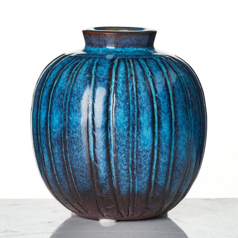 Wilhelm Kåge, Two Farsta stoneware vases, Gustavsberg Studio, 1948 and 1950.