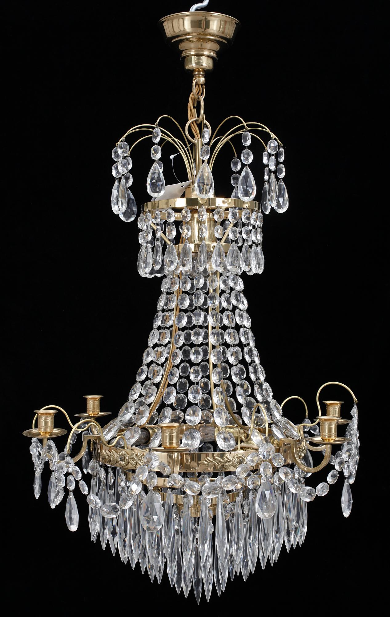 LJUSKRONA, gustaviansk stil, 1900-talets mitt. H 75.