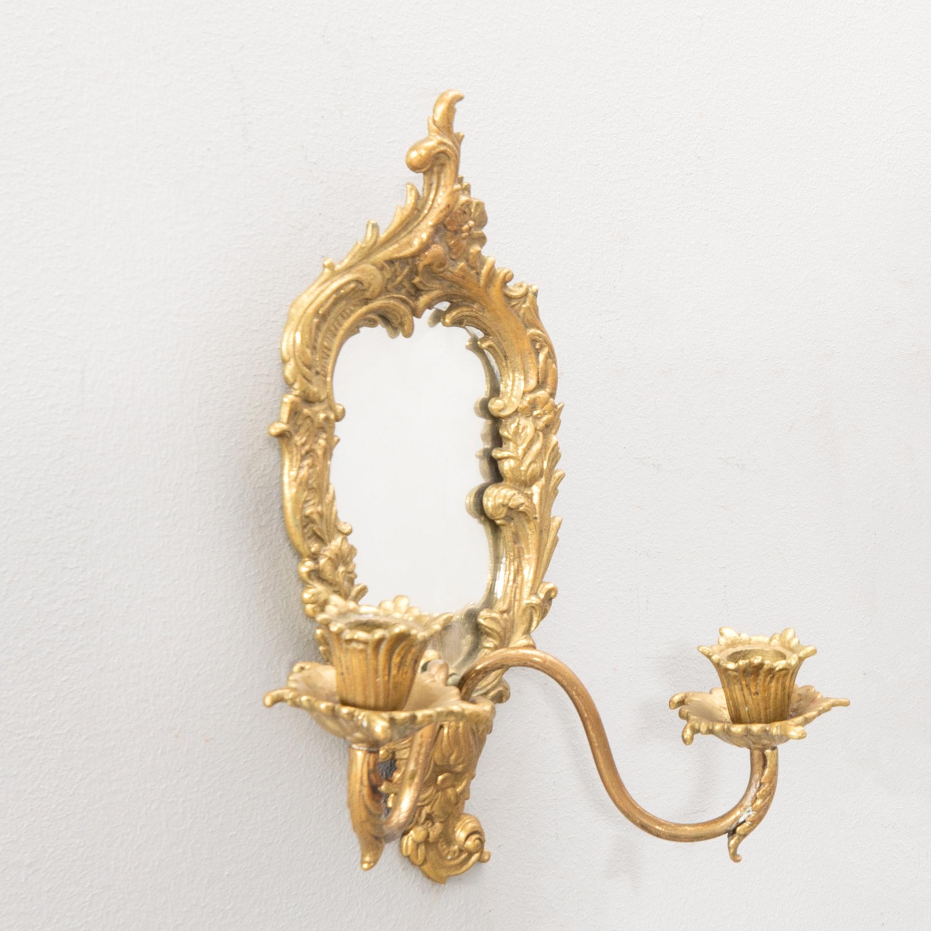 Spegellampetter ett par Rokoko-stil 1900-talets första hälft.