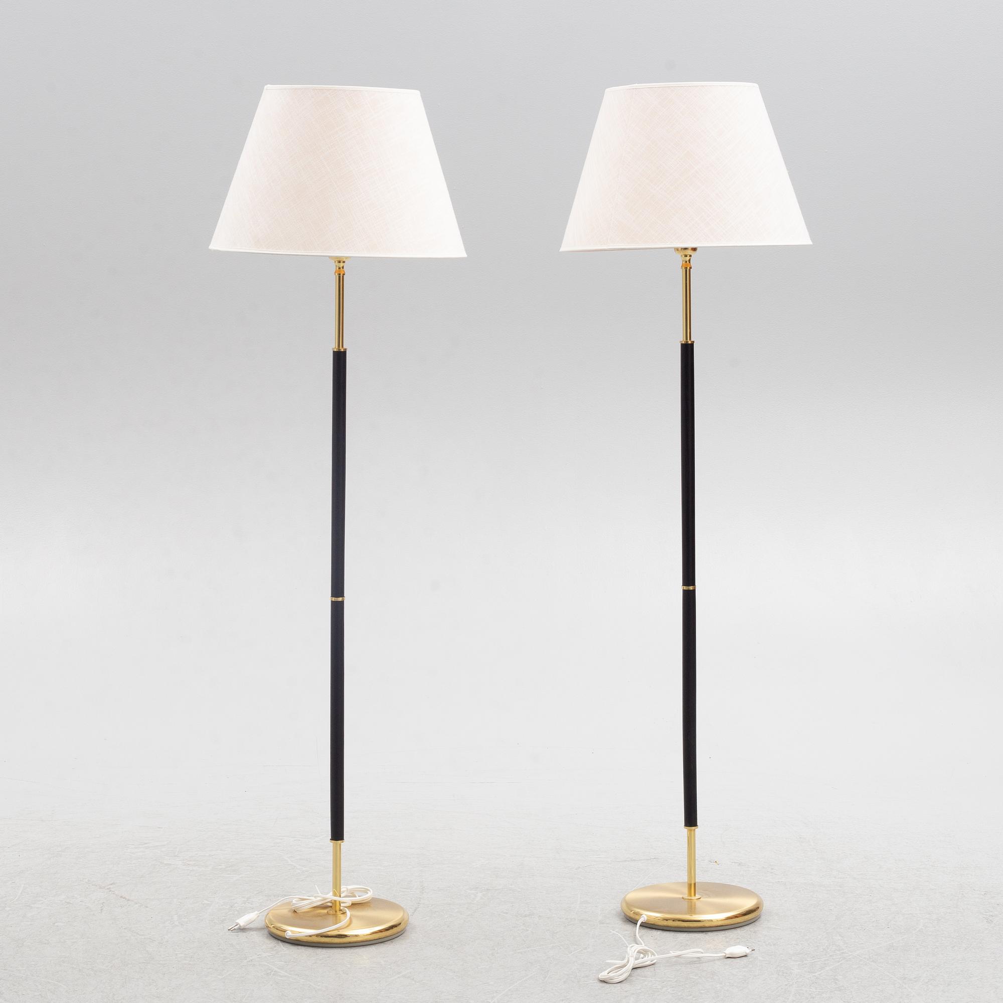 Golvlampor, ett par, "Tullgarn G760", Armaturhantverk, samtida tillverkning.