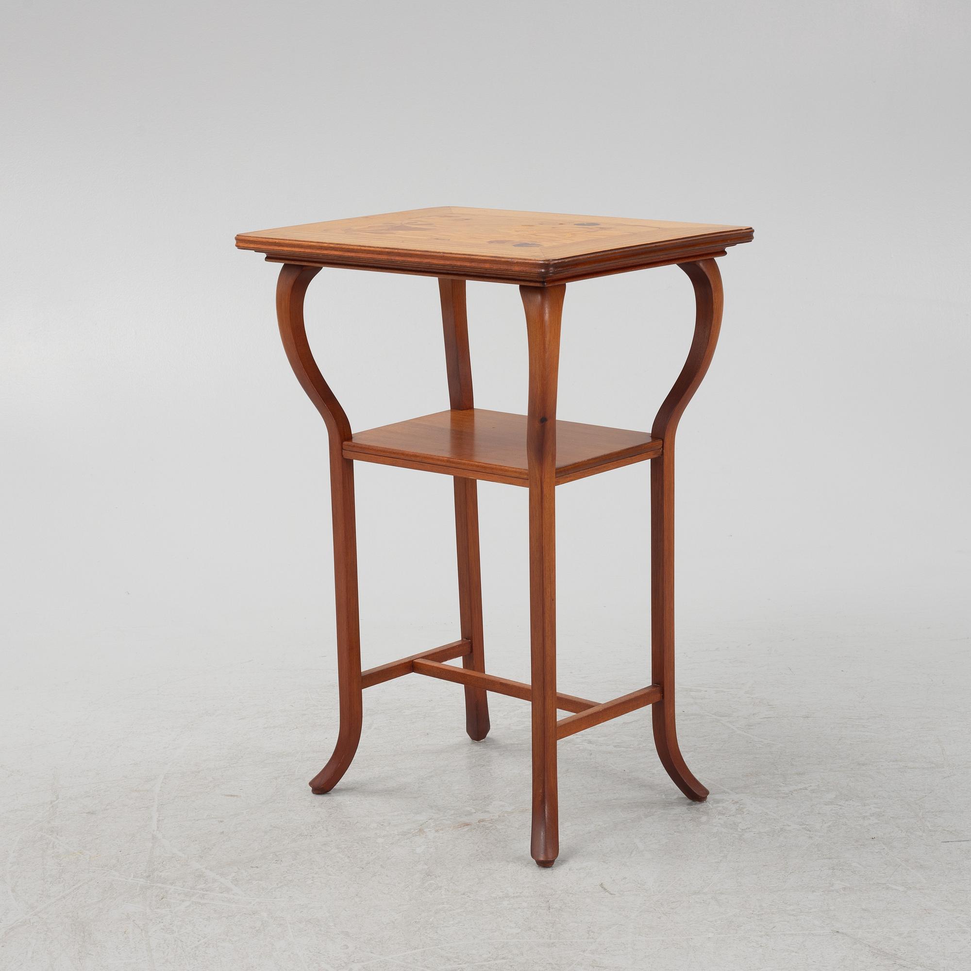 An Art Nouveau side table, early 20th Century.