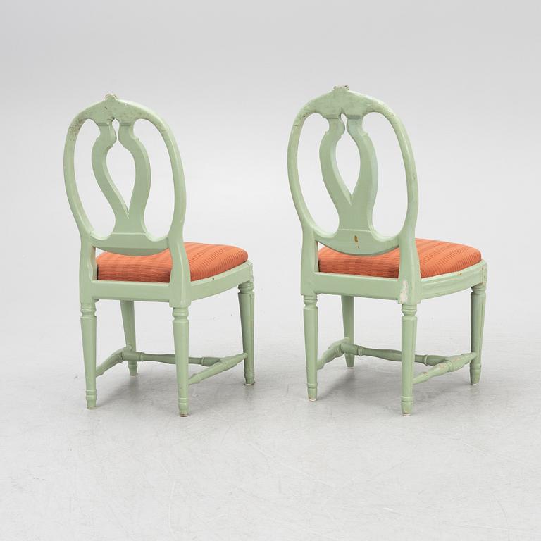 Chairs, two pieces, one by Johan Erik Höglander (master in Stockholm 1777-1813), Gustavian, late 18th century.