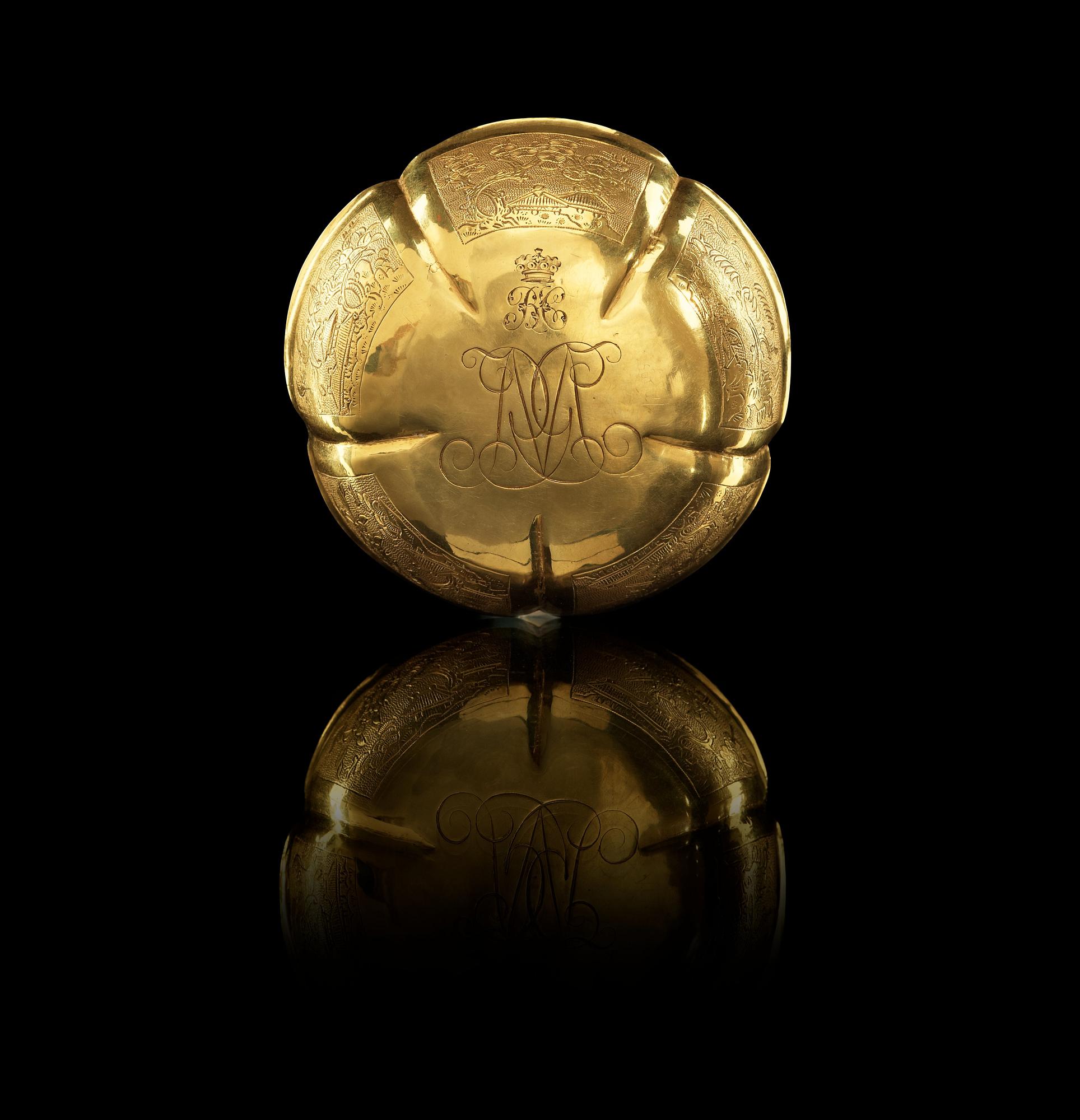 SKÅL, guld. Qing dynastin, 1700-tal.