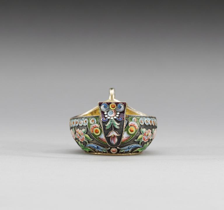 A RUSSIAN PARCEL-GILT AND ENAMEL KOVSH, makers mark of the 11th Artel, Moscow 1908-1917.