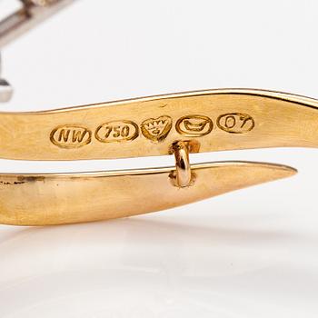 An 18K gold brooch with cultured pearls and ca. 0.30 ct diamonds. Westerback, Helsinki 1967.