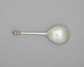 A Swedish 17th century parcel-gilt spoon, marks possibly of Anders Thorsson (Växjö 1656-1693).