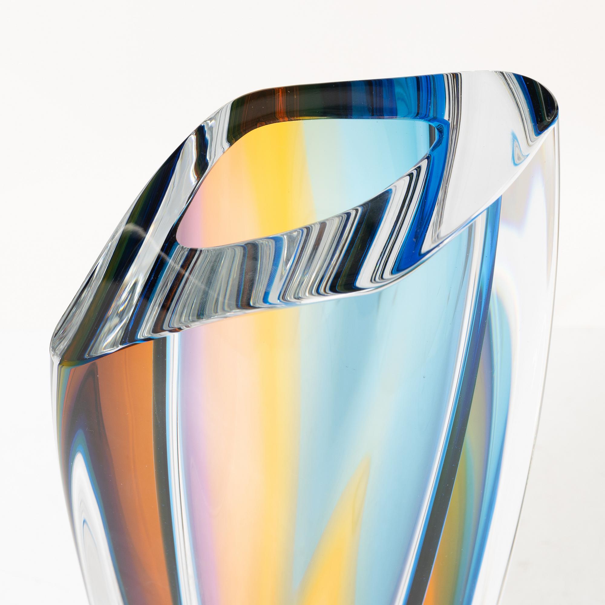Göran Wärff, a 'Fenomen' vase, Kosta Boda.