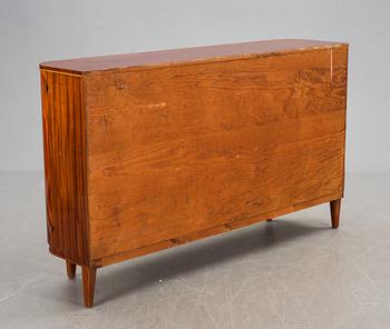 SIDEBOARD, 1900-talets mitt.