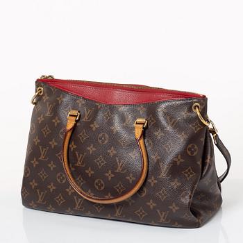 Louis Vuitton, väska "Pallas BB", 2014.