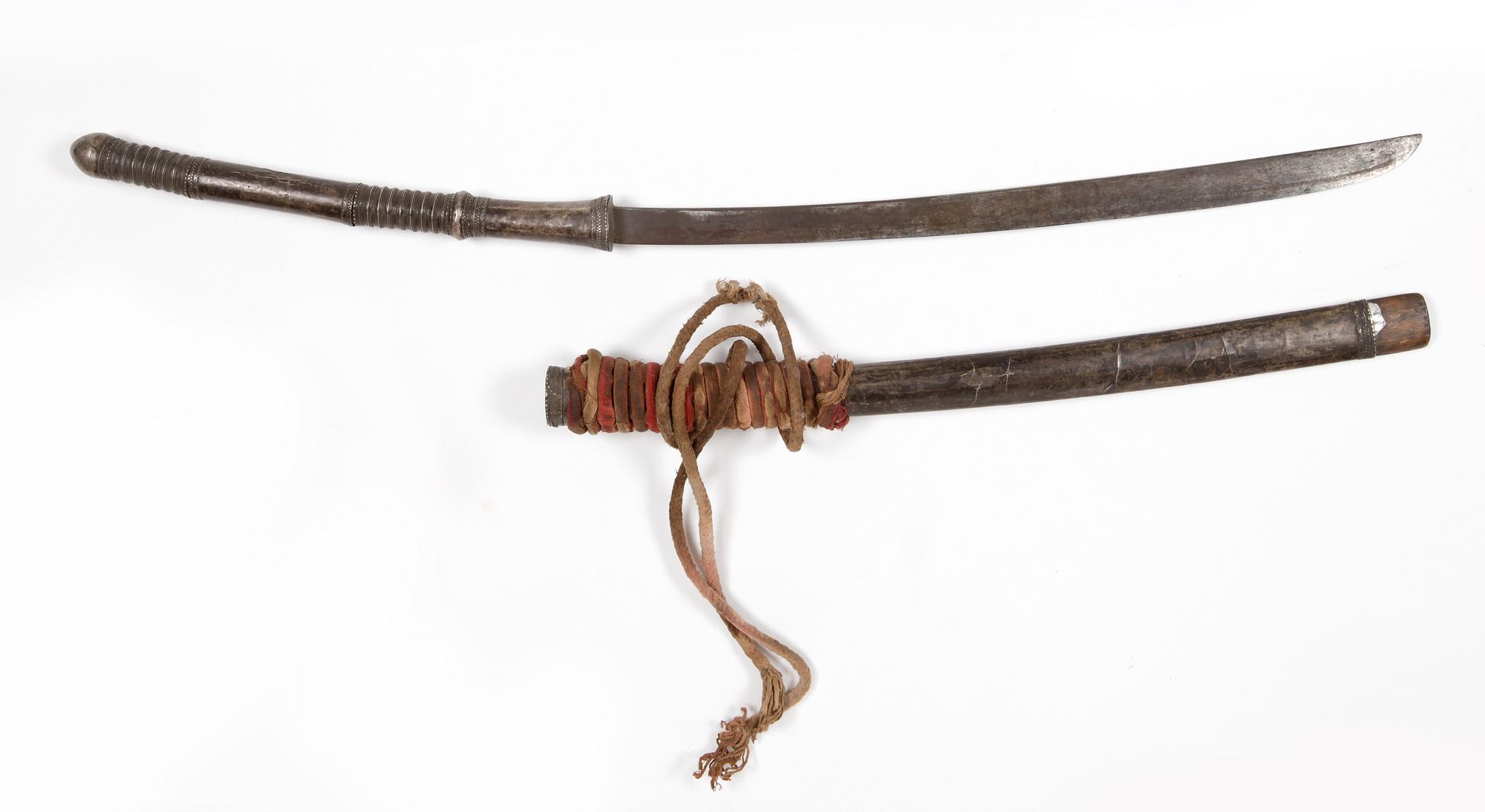 DHA samt KATANA, asien, 1900-talets andra hälft.