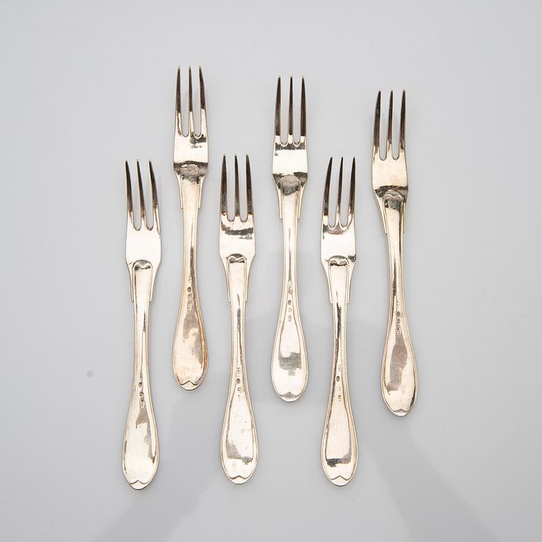 Dessert forks, 6 pcs, silver, possibly early 19th century.