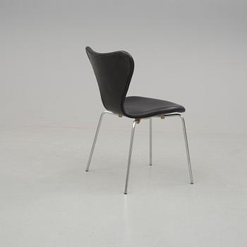 STOL, "Sjuan", Arne Jacobsen, Fritz Hansen, 1971.