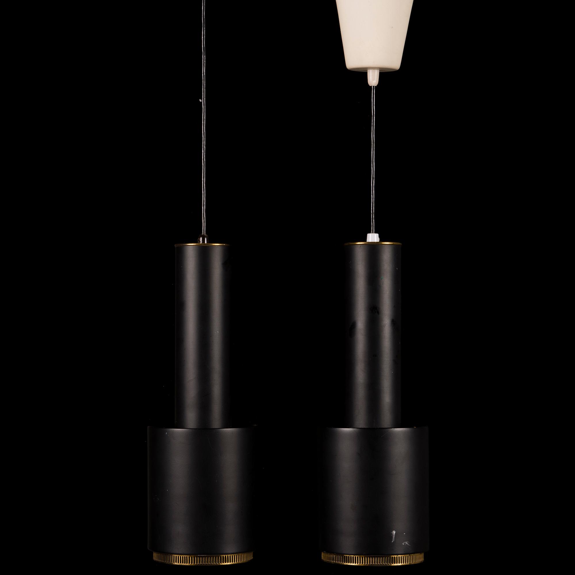 Alvar Aalto, A pair of 'A 110' pendant lights for Valaistustyö.