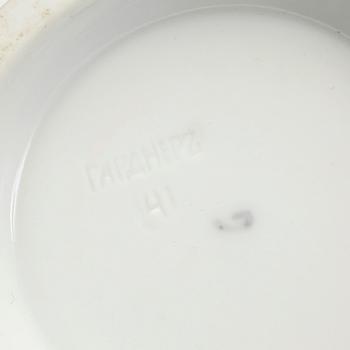 SERVISDELAR, 6 st, porslin, bl.a. Gardner, Ryssland, 1800/1900-tal.