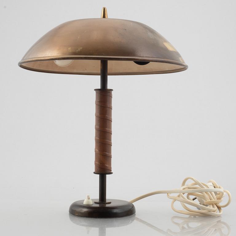 Harald Notini, bordslampa, modell "15644", Arvid Böhlmarks Lampfabrik, Stockholm, 1950-tal.