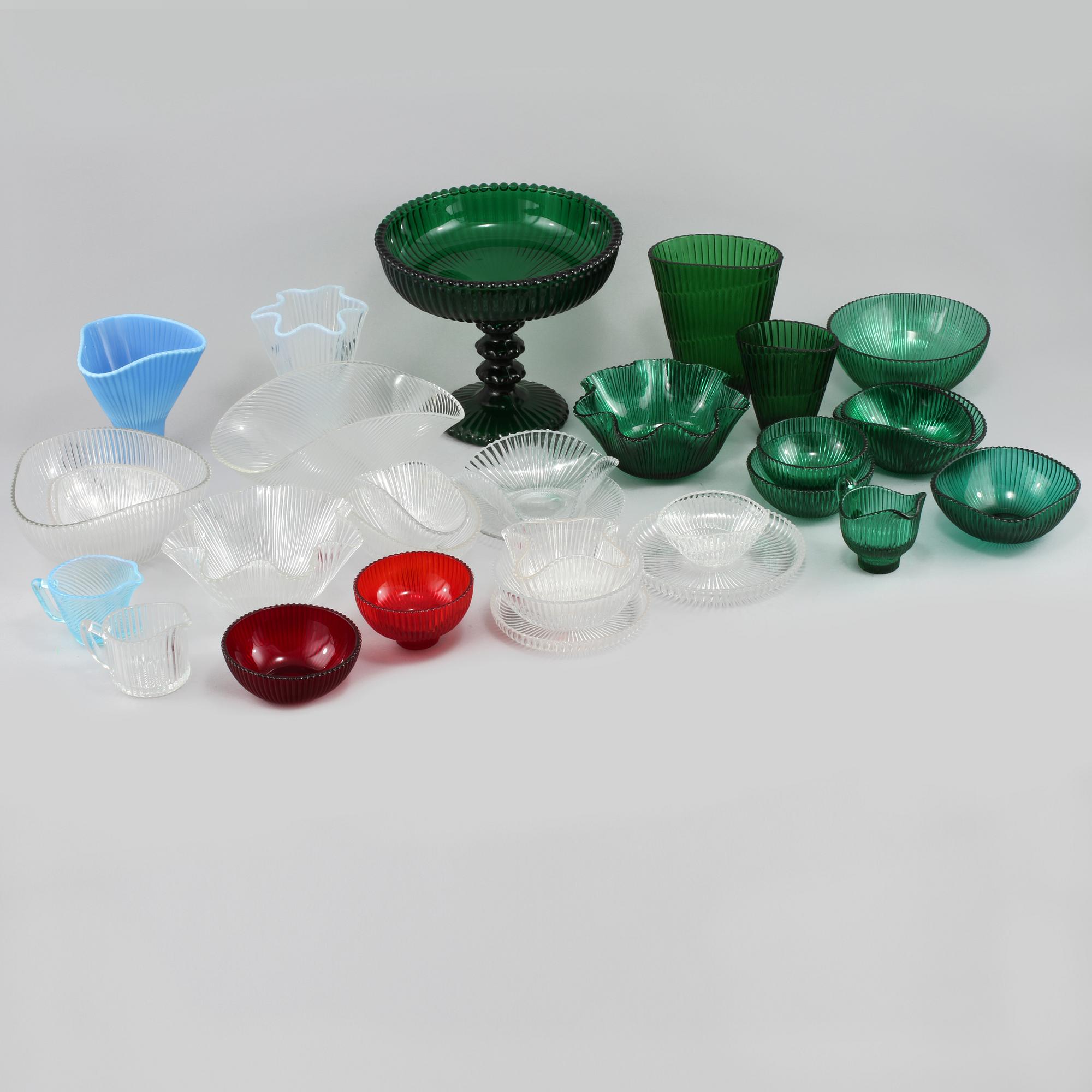GLASSERVIS, 67 delar, glas, mestadels "Reffla", Arthur Percy, Gullaskruf, formgiven 1952.